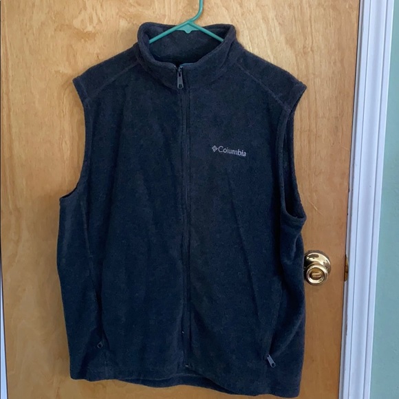 Columbia Other - Columbia fleece vest dart grey